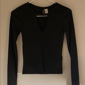 black long sleeved shirt